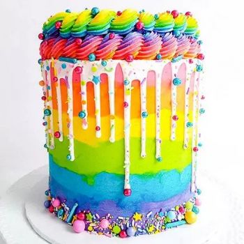 Exquisite vanilla rainbow cake
